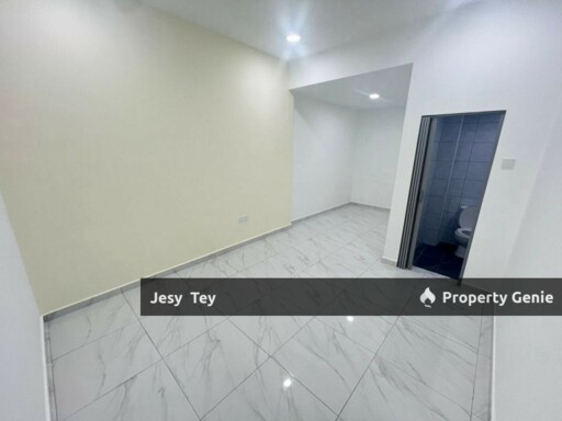 Taman Sri Skudai Double Storey Terrace House For Sales