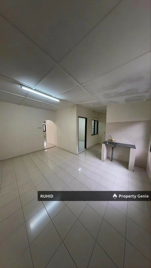 House For Sale Taman Dahlia Tampoi | 3R2B | Renovated