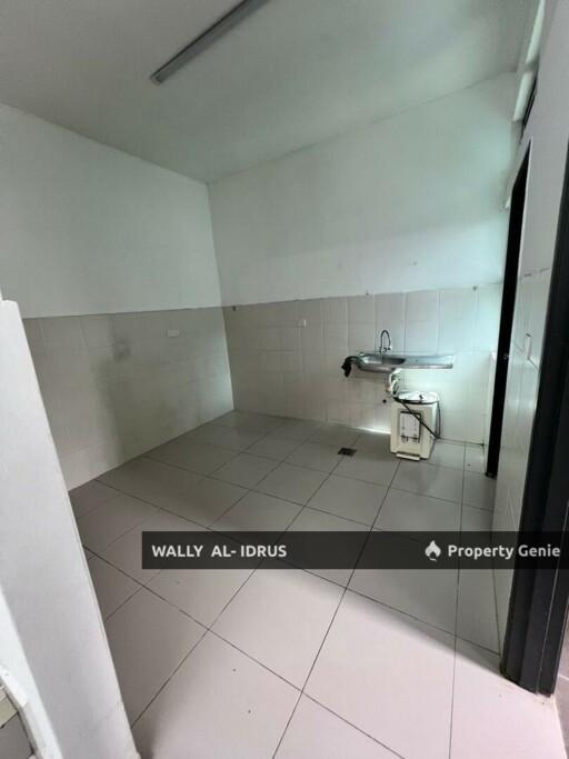 Semi-D Cluster End Lot @ Bayu Suria Puncak Alam