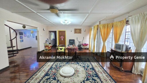 FREEHOLD, CORNER LOT & FULLY RENOVATED | BUNGALOW DOUBLE STOREY TAMAN PAROI JAYA SEREMBAN