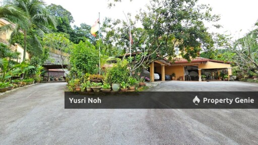 Freehold Double Storey Bungalow With Huge Land @ Bukit Gasing, Petaling Jaya