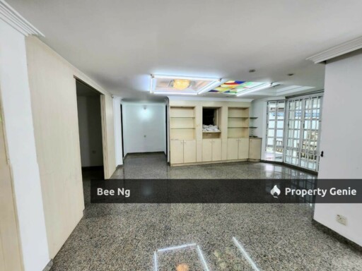 Taman Pelangi 3-Storey Semi-D Johor Bahru Freehold