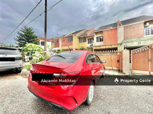 Freehold, Facing Open, Partially Furnished & Renovated | Double Storey, SS 19 @ Subang Jaya