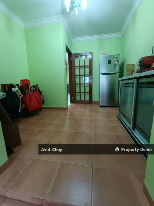 Jalan teratai, indahpura ,kulai, 2 storey terrace house