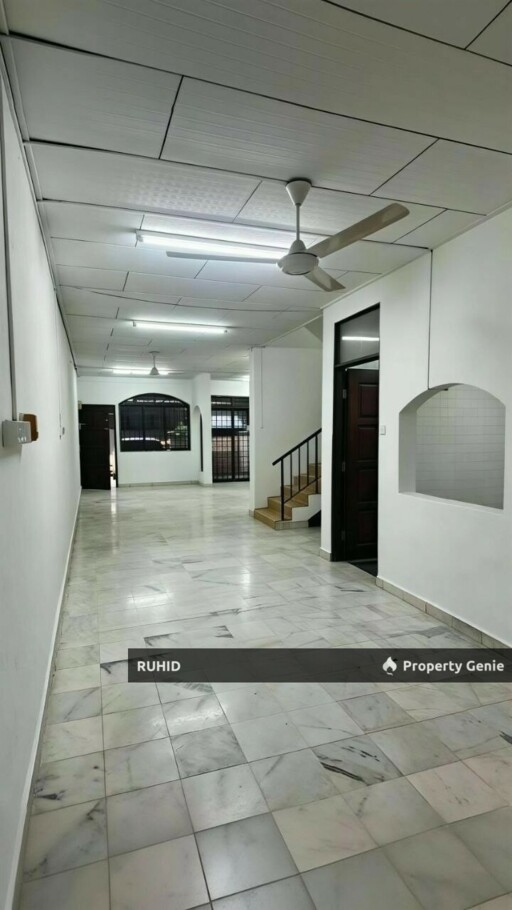 DOUBLE STOREY TAMAN KOBENA