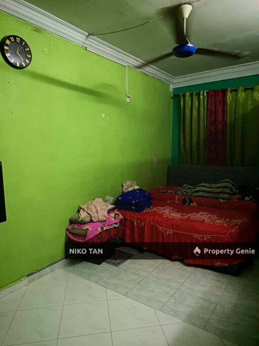 Jalan Kemajuan Single Storey End Lot Taman Universiti For Sale