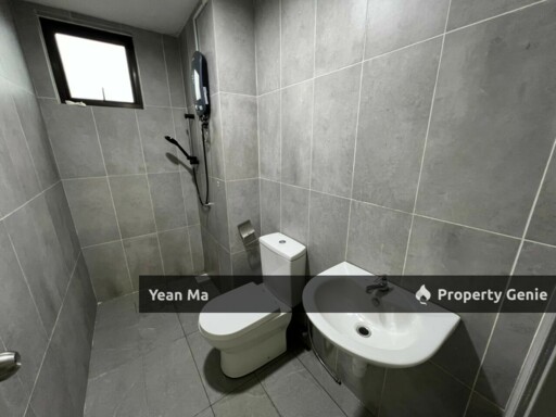 Avia Plus Apartment Bandar Country Homes Rawang For Sale