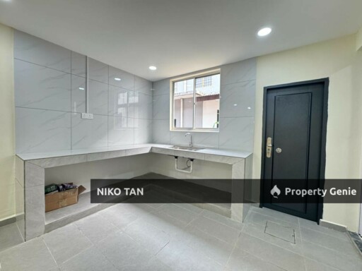 Jalan Nusaria 2Stry Fully Renovated Gelang Patah