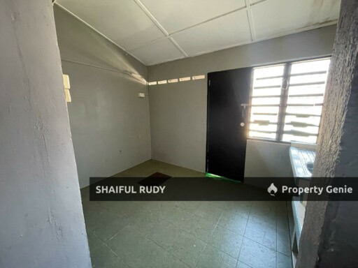 Rumah 1 Tingkat Taman Bukit Kuchai | 3R2B | Bumi Lot