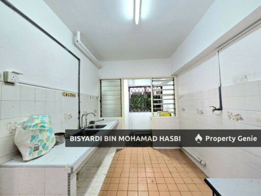 LE JARDINE DELUXE  CONDOMINIUM, PANDAN INDAH KUALA LUMPUR .