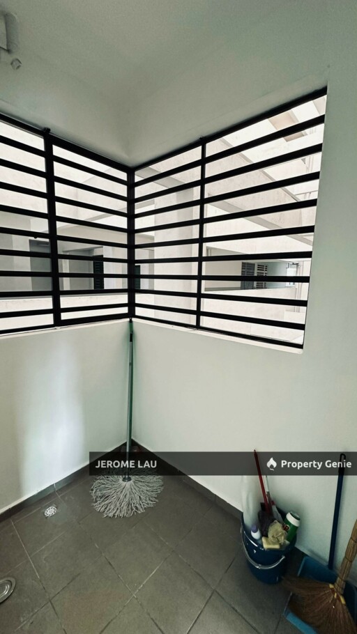Dutamas Residence - Renovated Spacious 3 Bedroom Apartment