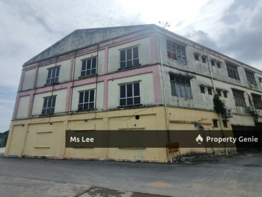 Corner 2nd Floor Shop Office-Taman Semenyih Sentral @ Semenyih-Ready Now