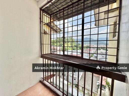 Freehold & 24H Security | Sri Ehsan Apartment, Kepong
