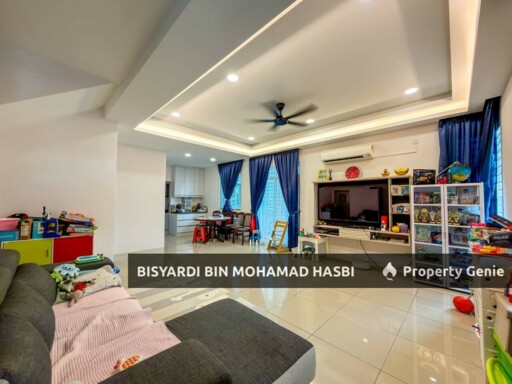 Fully Renovated Double Storey Semi-D Cluster, Royal Ivory 2, SP 10 Bandar Saujana Putra
