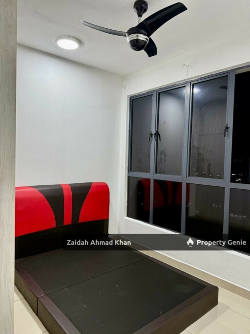 LAKEPARK RESIDENCE KL NORTH SELAYANG BATU CAVES CONDOMINIUM FOR SALE BELOW MARKET VALUE