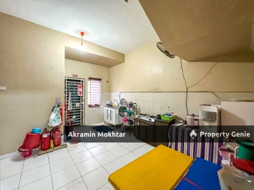 Freehold | 2 Storey CORNER LOT TAMAN SEMENYIH PARKLANDS, BERANANG