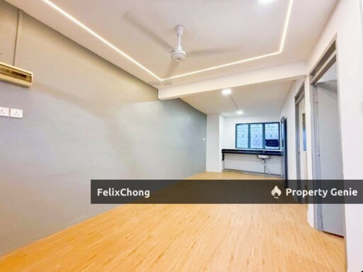 Taman Ungku Tun Aminah Low Cost Flat,Skudai,Level 2,Renovated