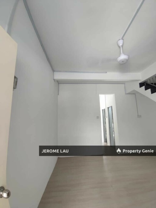 Double Storey Terrace House End Lot Taman Machap Jaya
