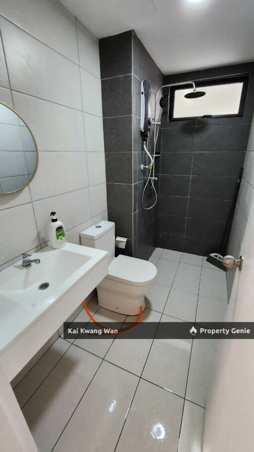 Vista Sentul  3 Rooms big unit Fully Furnished