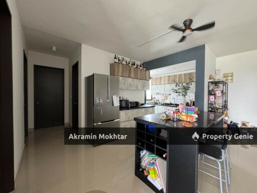 Freehold, Renovated & 2 Parking | Ken Rimba Condominium @ Seksyen 16 Shah Alam