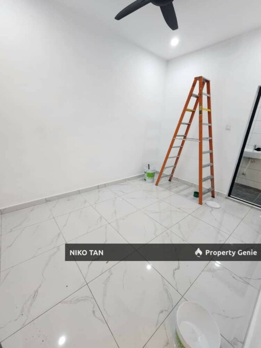 Jalan Suria Single Storey Fully Renovated Bandar Seri Alam For Sale