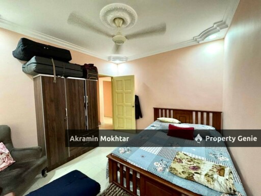 DOUBLE STOREY CORNER LOT, Taman Equine, Lestari Perdana 8 Seri Kembangan.