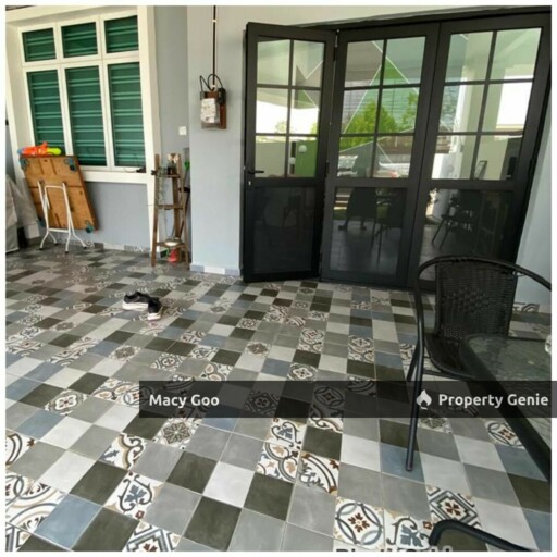 Fully Renovated Single Storey Terrace