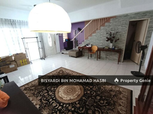 RENOVATED 2 STOREY SEKSYEN 8 BANDAR BARU BANGI, BANGI .