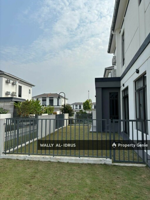 2 Storey Terrace Garden House