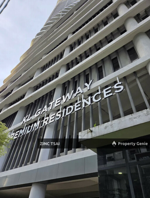 KL Gateway Premium Residence {Save RM 90,000} 1 min walk to Universiti LRT Station