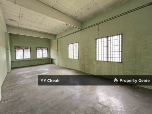 Ipoh Town Shop Lot 2 Storey For Rent - Super Crowded Location