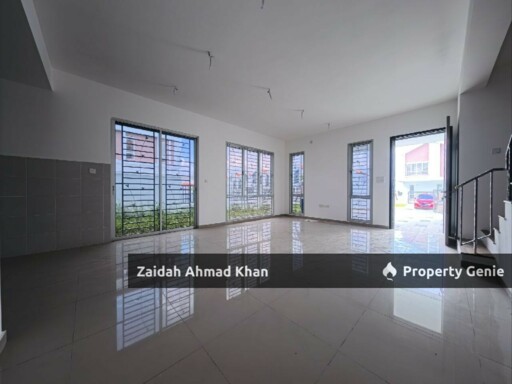 End Lot Double Storey Terrace Aderyn Setia Alam Sari Kajang