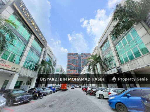 2 UNIT SIDE BY SIDE 4 STOREY SHOPLOT / OFFICE LOT JALAN PUTERI 4 BANDAR PUTERI PUCHONG .