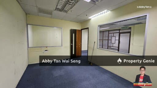 Menara MAA | Partition Office | Centralised Air-Cond