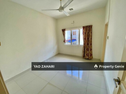 D'Kayangan, Shah Alam | 2-Storey Superlink 5+1 Bedrooms | RM1.25M - Renovated and Non Bumi Lot