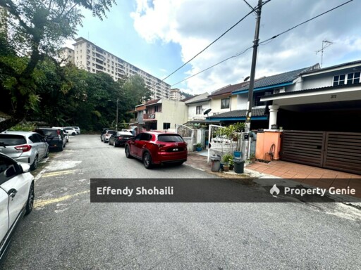 TAMAN USAHA JAYA KEPONG DOUBLE STOREY