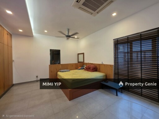 2.5 Storey Semi Detached House @ The Peak