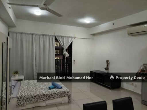 Fully Furnished Unit • i-Soho @ i-City