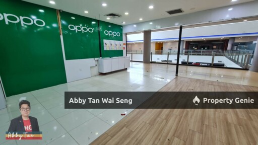 1Borneo HyperMall | 2nd Floor | Shop frontage