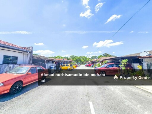 Renovated (20"x60") Single Storey Terrace @  Seksyen 24, SHAH ALAM
