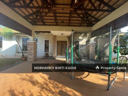 SINGLE STOREY BUNGALOW CORNER LOT ASTANA GOLF RESORT IM 13 KUANTAN