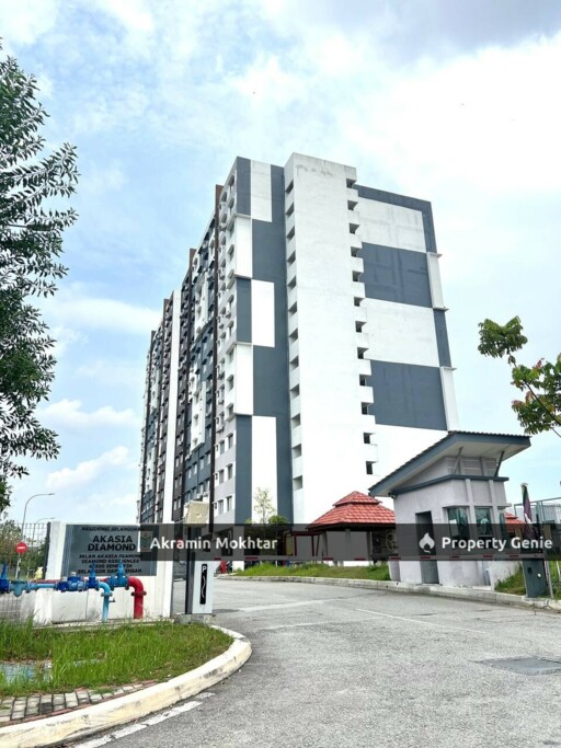Freehold, Renovated & Partially Furnished | [RSKU] Acacia Apartment Diamond City Semenyih