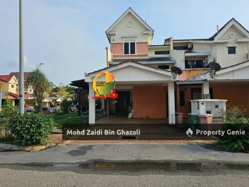 Below Market Renovated  2.5 Storey Terrace Presint 8