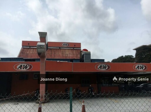 Amcorp Mall Shop