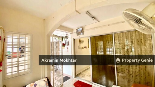 WALKING DISTANCE TO SK PANDAN JAYA | SINGLE STOREY HOUSE @ PANDAN JAYA, KUALA LUMPUR