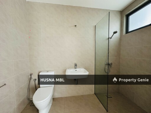 Broadleaf Residence Kota Kemuning | Gated & Guarded Luxury Living