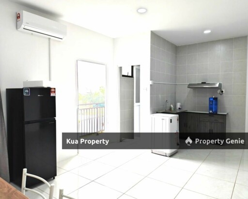 FOR RENT! D’Everglades Upper Unit Townhouse at Kampung Stutong Baru, near BDC