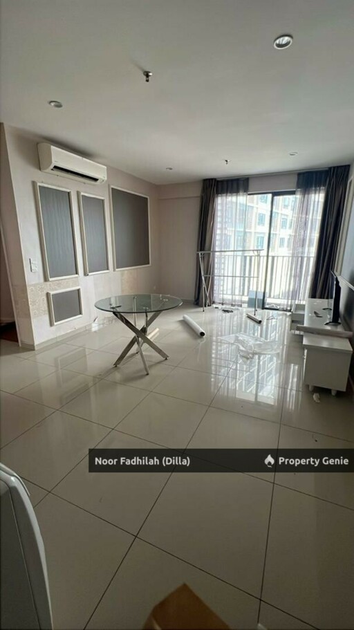 Full Loan Parisien Tower Partial Furnished