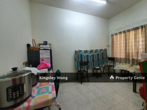 Taman Bercham Jaya Double Storey Corner House  40x70 Kitchen Fully Extended  Near Food Court