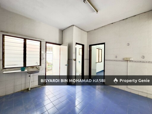 HOT LOCATION‼️ & SPACIOUS UNIT‼️ Double Storey Jalan Turmalin, Seksyen 7 Shah Alam.